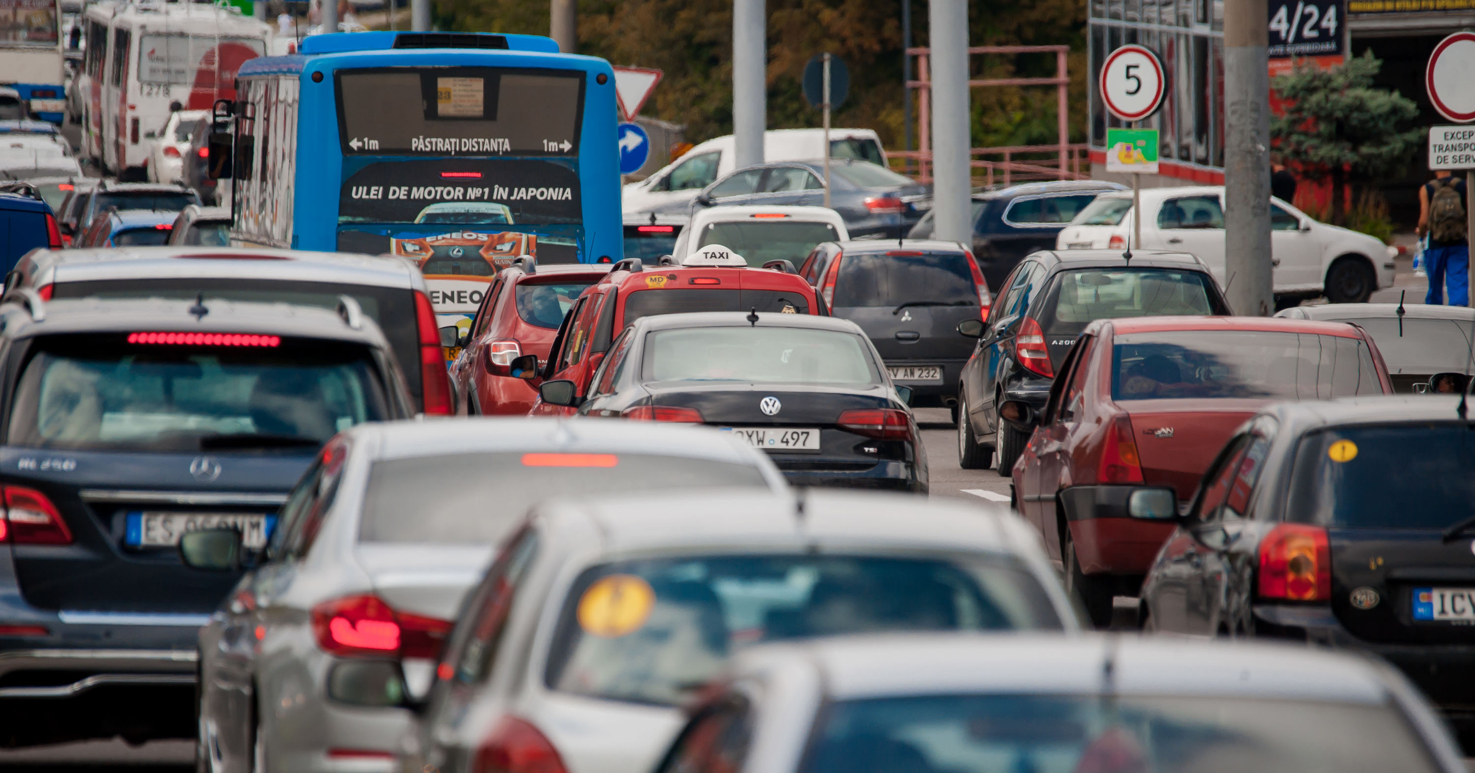 В Молдове зарегистрировано более 1,1 млн транспортных средств. Фото: Point.md.
