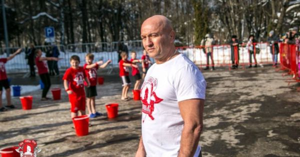 Григорий Карамалак занялся молодежным спортом в России.