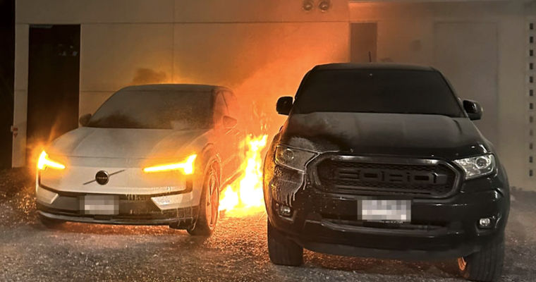 Репутация Volvo под угрозой из-за возгораний EX30 в Таиланде.