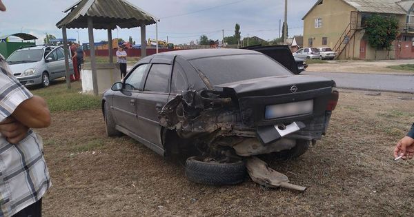В Комрате водитель BMW X5 скрылся с места аварии. Фото: gagauznews.md.