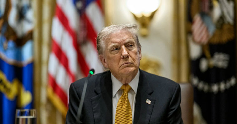 Трамп: США глупо отдали Украине снаряды, которые мог бы купить Ближний Восток.