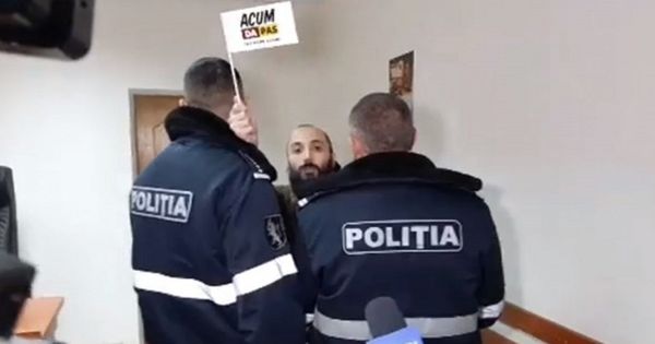 Петик рассказал об отказе блока ACUM в помощи.