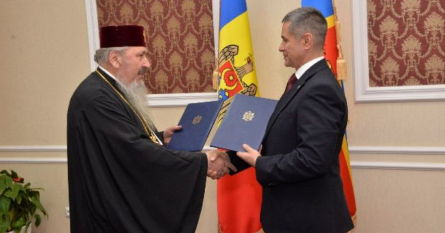 Минобороны Молдовы и Бессарабская митрополия подписали соглашение.