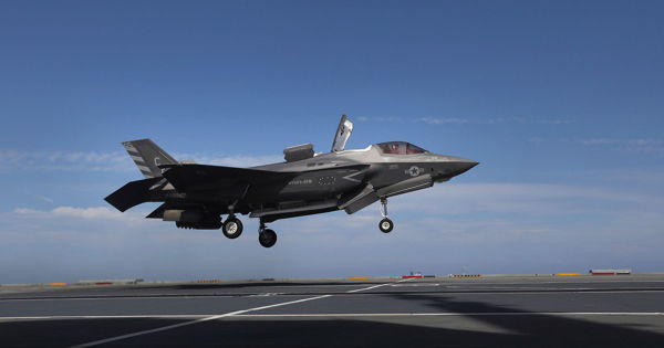 Чехия собирается закупить истребители F-35.