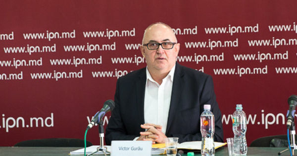 Политолог Виктор Гурэу.