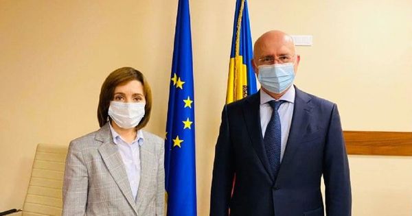 Майя Санду провела встречу с председателем ДПМ Павлом Филипом.