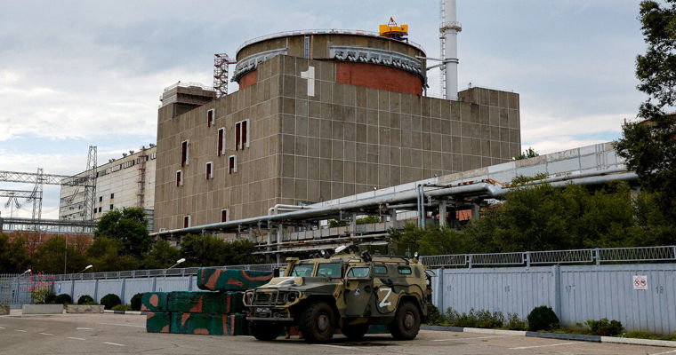 МАГАТЭ: Взрыв дрона повредил оболочку реактора на ЗАЭС.
