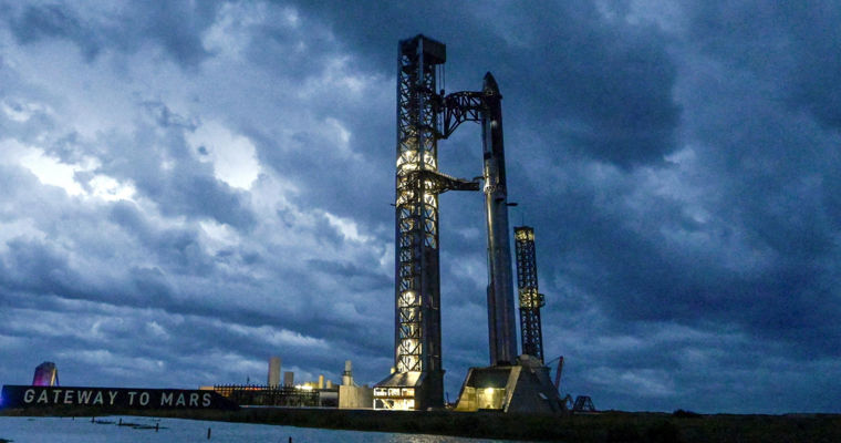 Lansarea rachetei Starship a lui Elon Musk, amânată din cauza unor defecțiuni la decolare.