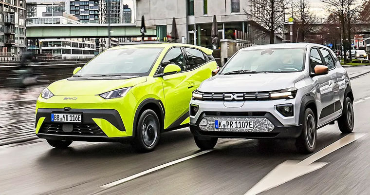Продажи Dacia рухнули до минимума за 20 лет на фоне конкуренции с китайскими авто.