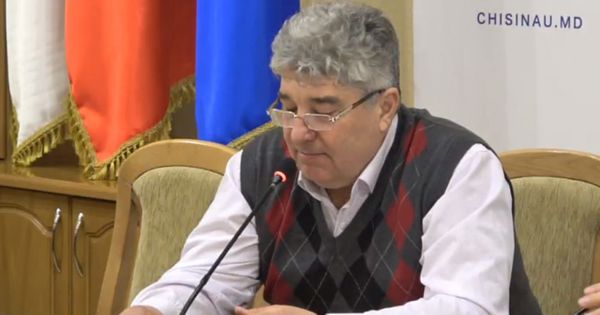 Directorul Parcului Dendrariu, Ion Uzun, a prezentat astăzi un plan de renovare a parcului.