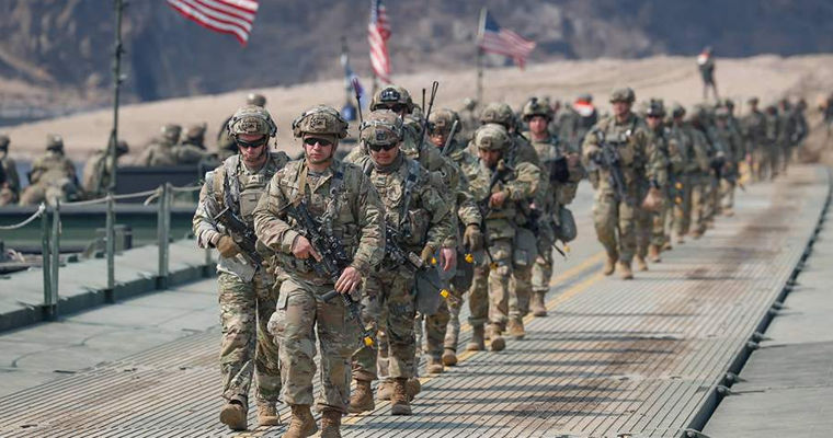 WSJ: США могут отправить на Ближний Восток еще 10 тысяч солдат.