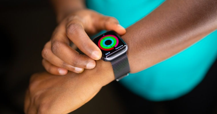 Samsung тестирует Galaxy Watch 8 для борьбы с потерей мышц из-за Ozempic.