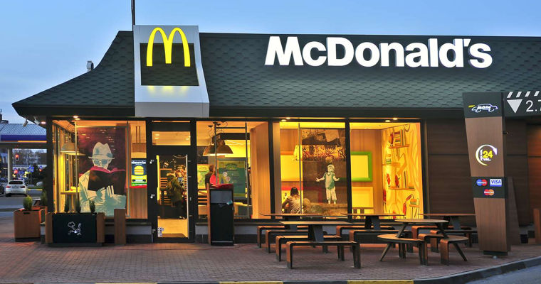 McDonald’s pierde clienți din cauza războiului din Orientul Mijlociu.