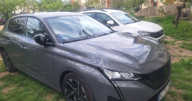 Un moldovean a încercat să treacă graniţa cu o mașină furată din Franța.