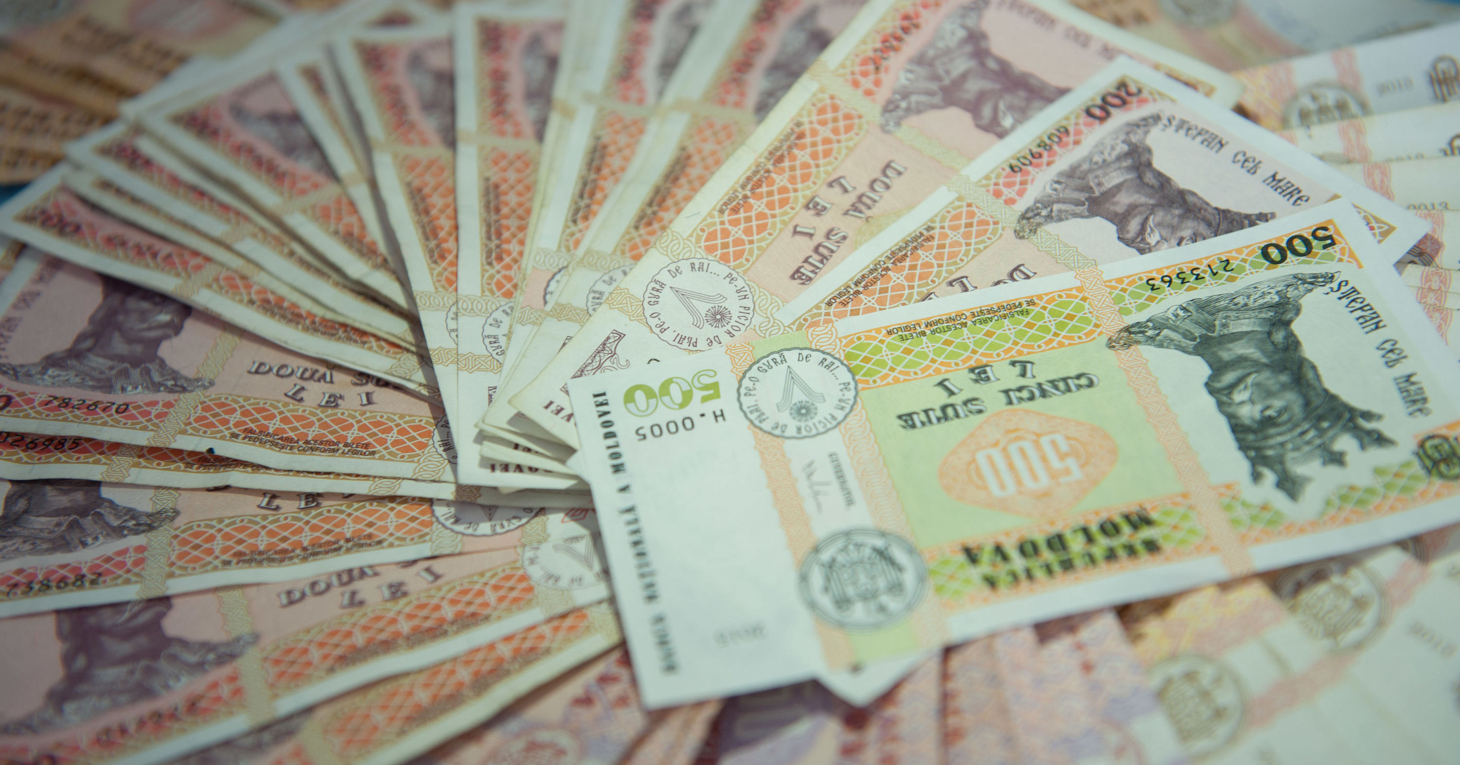 Страховой рынок Молдовы увеличил объем валовых премий почти на треть. Фото Point.md.
