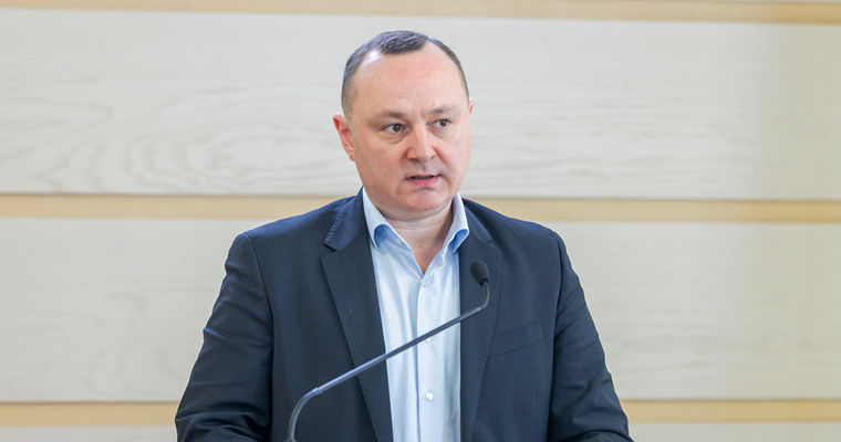 Батрынча: Власти оказывают давление на местных избранников.