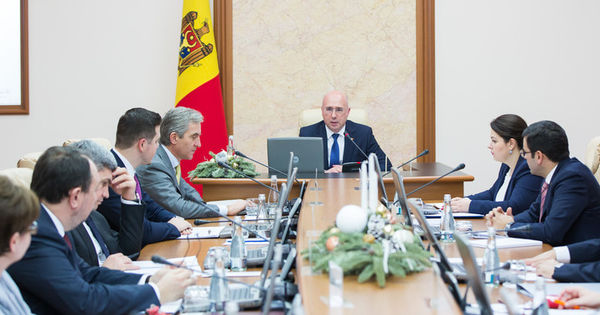 Serviciile publice guvernamentale vor fi modernizate şi digitizate.