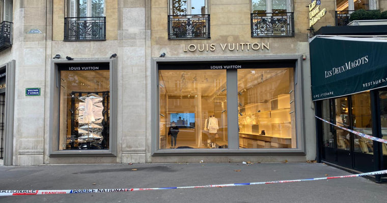 В центре Парижа ограблен магазин Louis Vuitton, ущерб оценивается в €900 тыс.