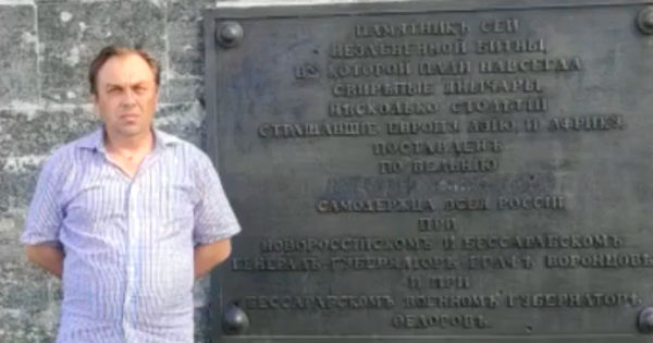 В Вулканештах людей зовут на массовый митинг.