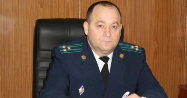 Прокурор Николай Китороагэ был отстранен от должности.