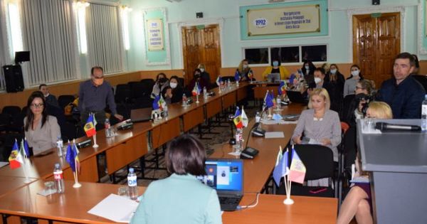 В Белцьком университете на заседании консорциума европейского проекта представили SMART Cafe.