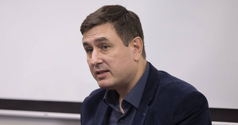 Вячеслав Ионицэ предлагает увеличить налог на заброшенную недвижимость в Кишиневе.