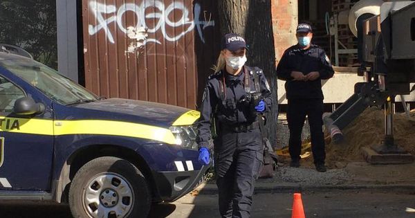 Мужчина, упавший с 7-го этажа, в реанимации, возбуждено уголовное дело.