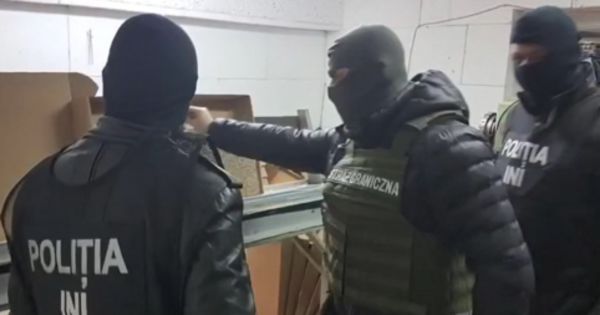 В течение года, пока велось документирование банд, их члены нанесли польскому государству ущерб в размере 25 млн евро. Фото: politia.md.