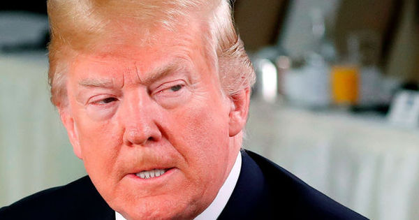 Трамп раскритиковал The Washington Post за ссылки на несуществующие источники.