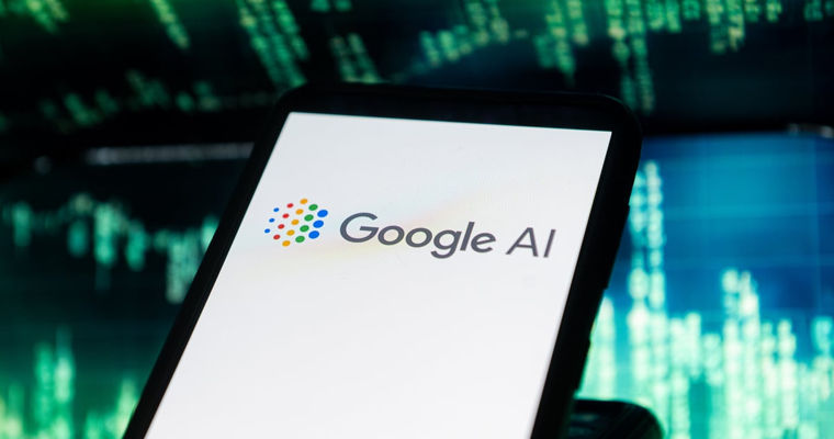 Великобритания первой в мире ввела ограничения для Google AI Overviews.