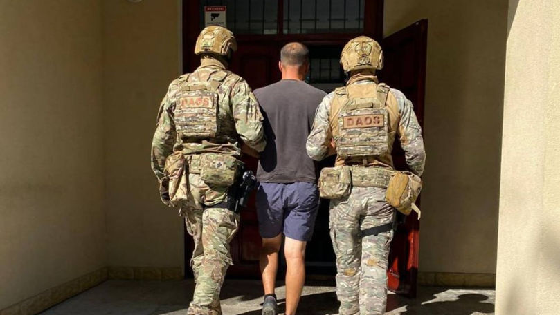 Un suspect dintr-un dosar de contrabandă, reținut. Detalii din anchetă