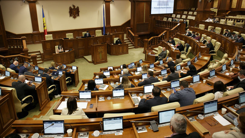 Parlamentul a aprobat evaluarea preliminară a candidaților pentru CSM și CSP