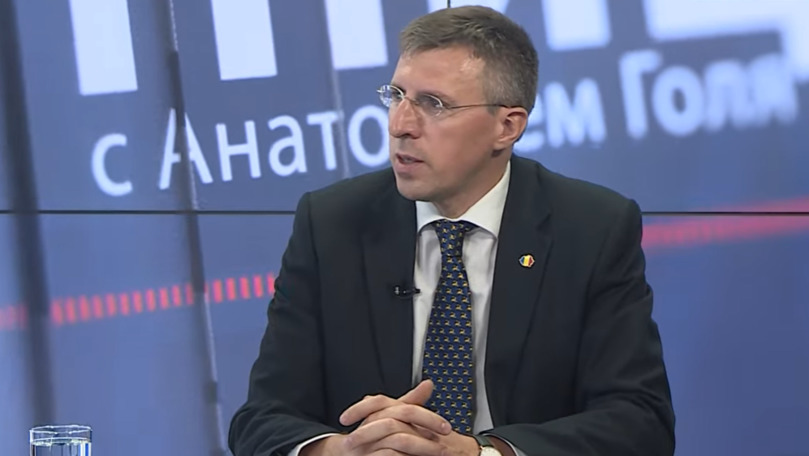 Кандидат в президенты Дорин Киртоакэ. 