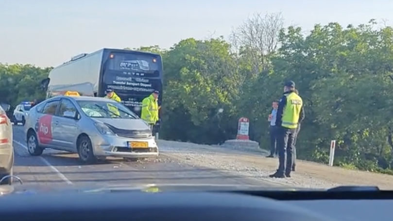 Accident în Capitală: Un copil de 10 ani a fost transportat la spital