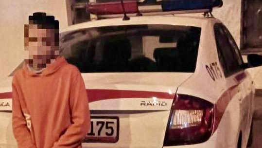 Comportamentul l-a dat de gol: Un minor căutat, reținut de carabinieri