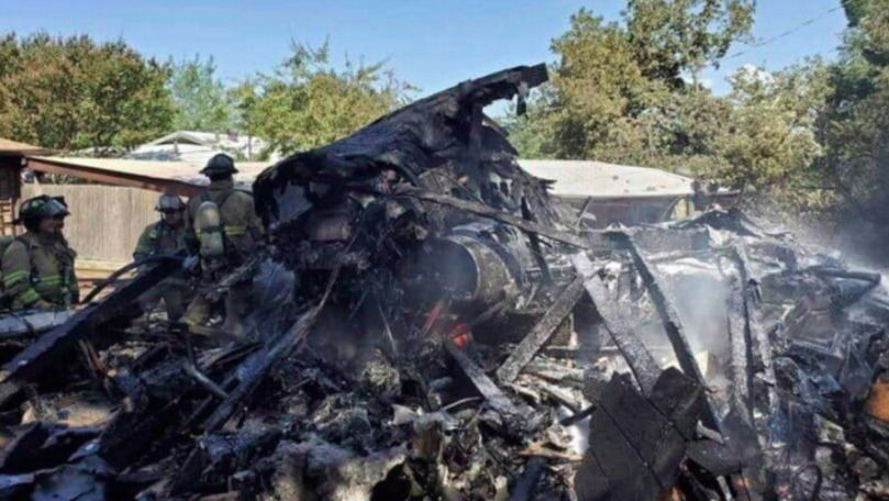 Un avion militar s-a prăbuşit în statul Texas: Piloţii sunt spitalizaţi