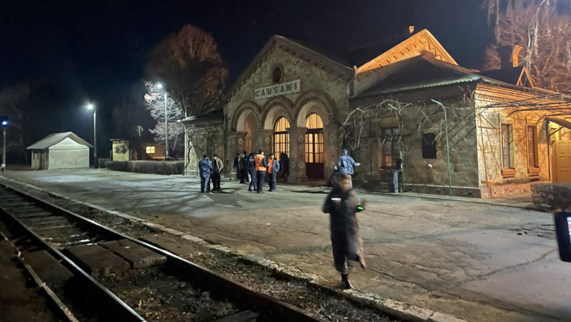 Trenul Căușeni – Iași umplut până la refuz din Gara Feroviară Căușeni