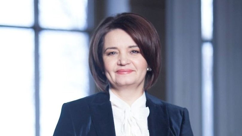 Ministrul Monica Babuc își sărbătorește cea de-a 55-a aniversare