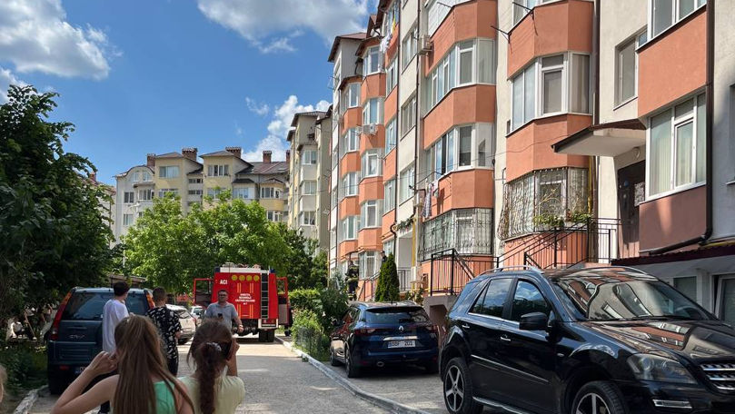 Un nou incendiu la Durlești: A pornit de la o cratiță uitată pe aragaz