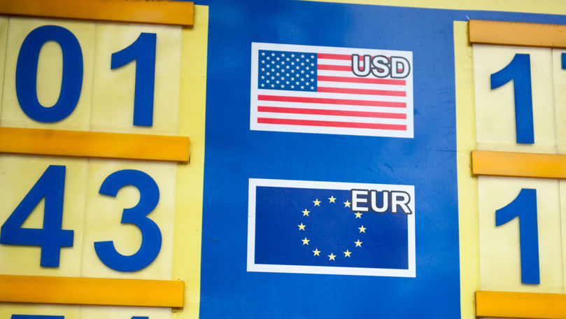 Curs valutar 23 aprilie 2022: Cât valorează un euro și un dolar