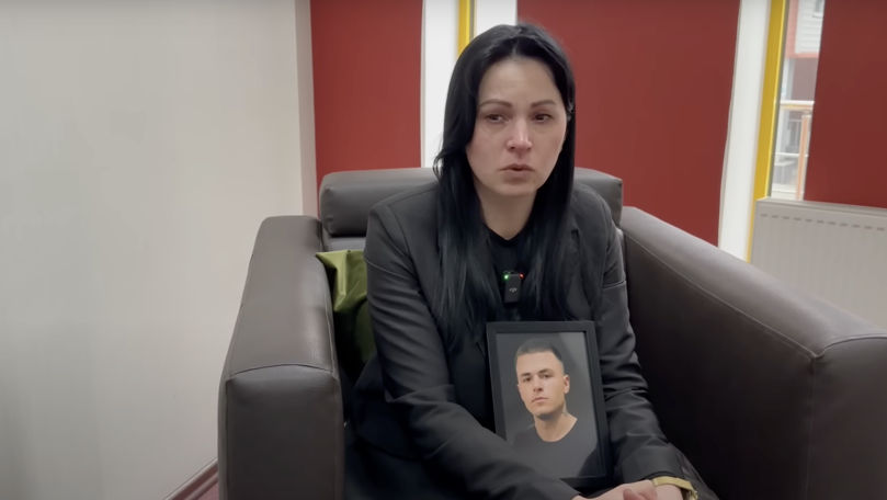 Mama tânărului ucis de 10 suspecți la Fălești: A fost un omor pregătit