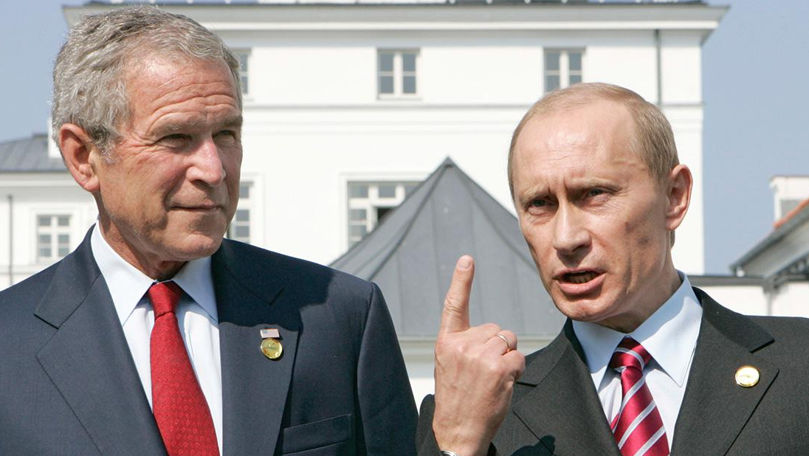 SUA au desecretizat convorbirile dintre Putin și Bush: Mi-ar plăcea să vă văd alături de mine în tranșee.