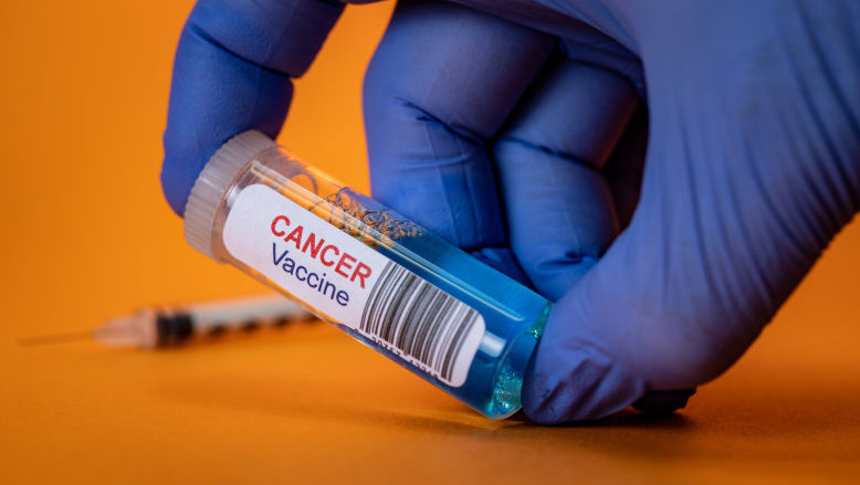 Omenirea, mai aproape de realizarea unui vaccin împotriva cancerului