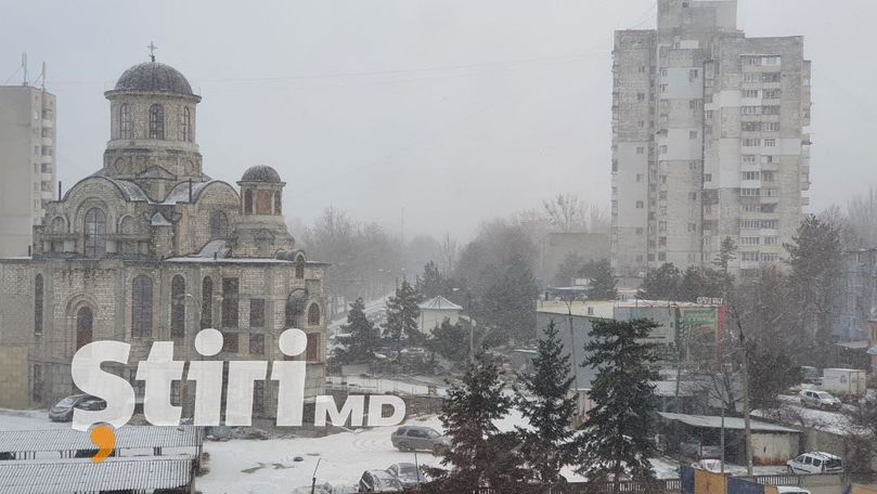 Prima zăpadă, filmată la Chișinău: Meteorologii anunță ger în toată țara
