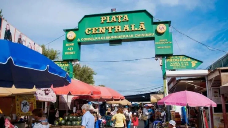 Afinele, cele mai scumpe la Piața Centrală din Chișinău