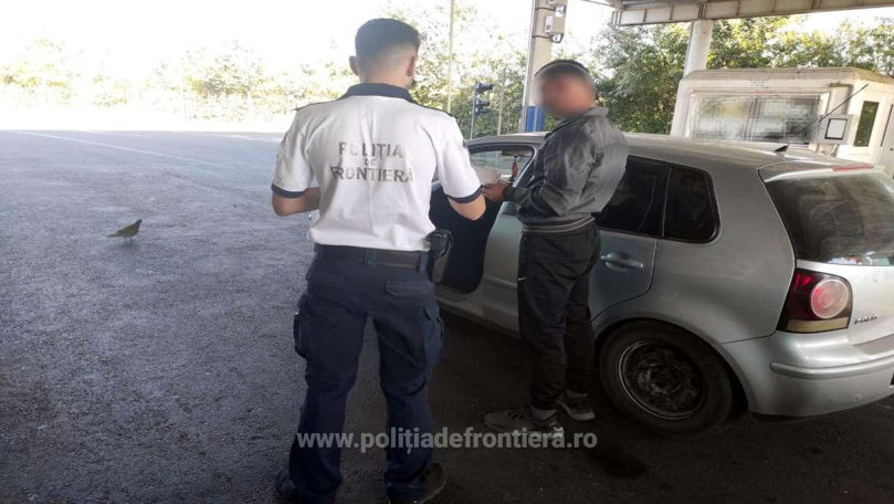 Un moldovean s-a ales cu dosar penal după ce a condus fără drept