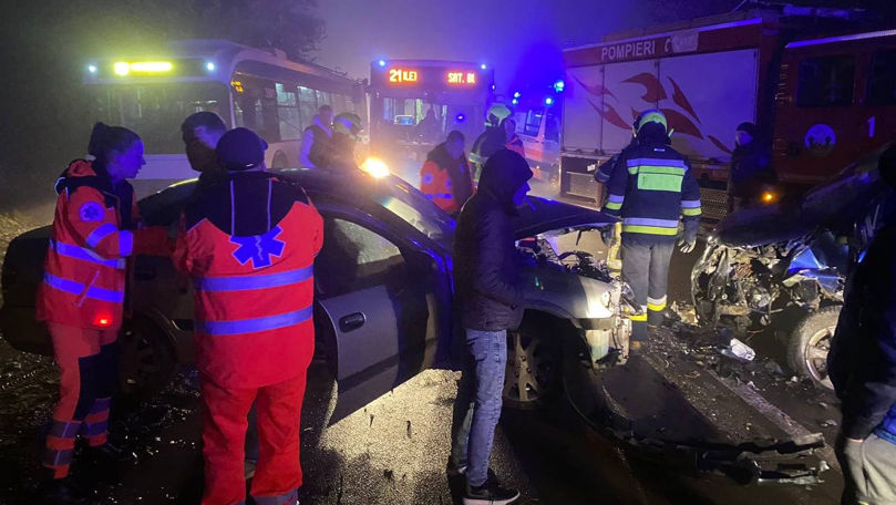 Accident grav lângă Bubuieci: Doi șoferi, transportați la spital