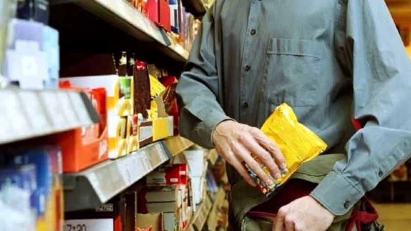 Italia: Un moldovean, reținut pentru că a furat ciocolate de 33 de euro