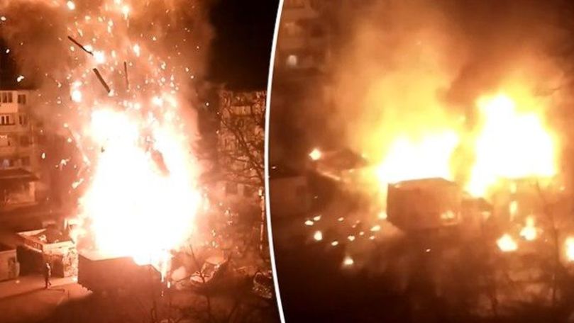 Explozia garajului de la Buiucani, filmată lângă pompieri în acțiune