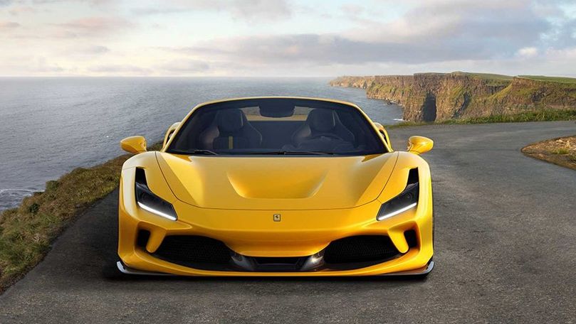 Ferrari разработала 720-сильный открытый суперкар.